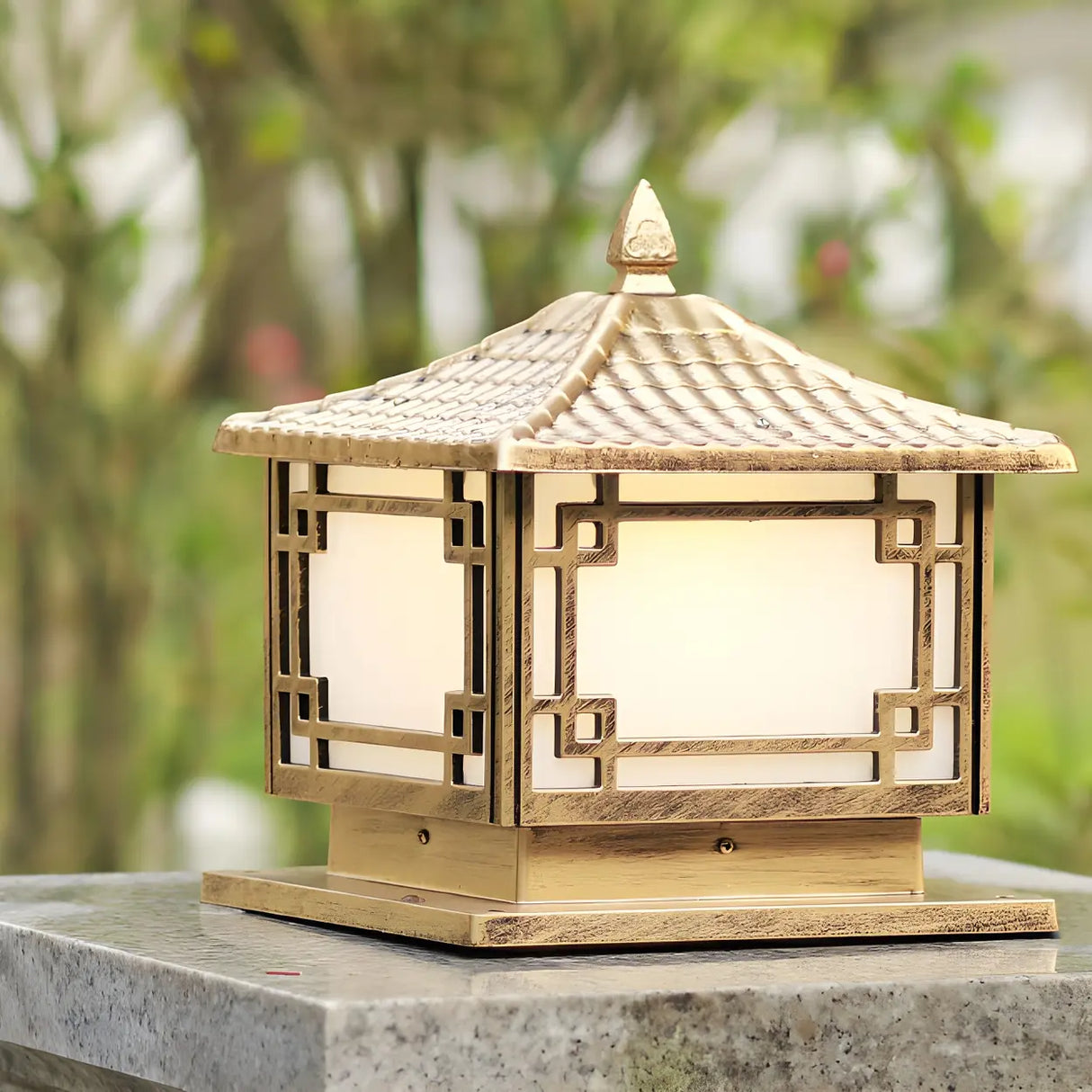 Solar Chinese Style Square Metal Outdoor Lantern Lamp Image - 15