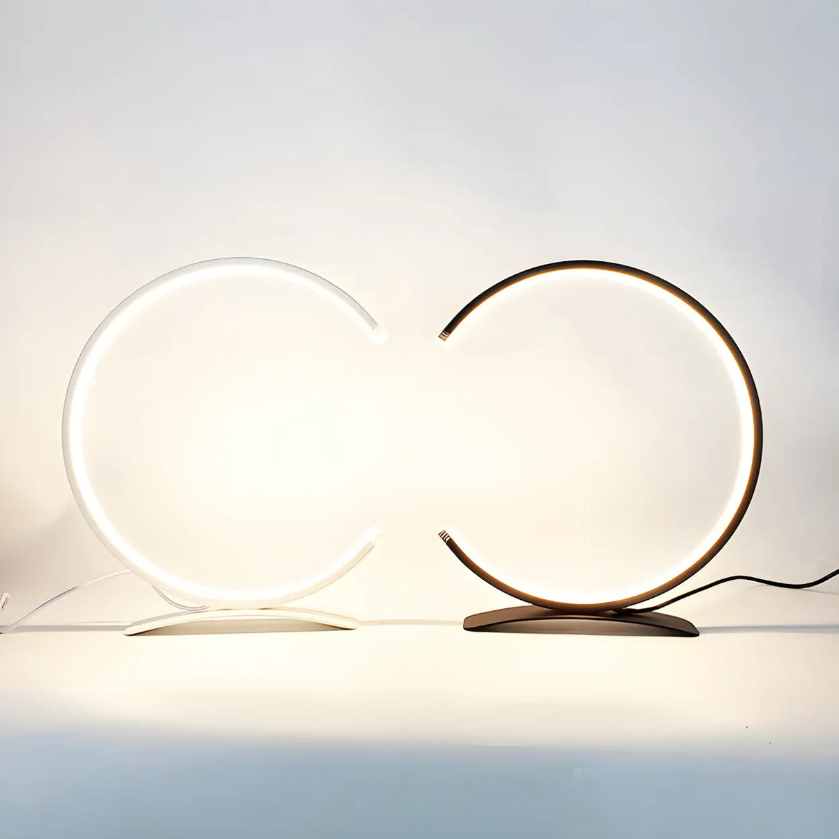 Stylish C Shape Circular LED Bedside Metal Table Lamp Image - 8