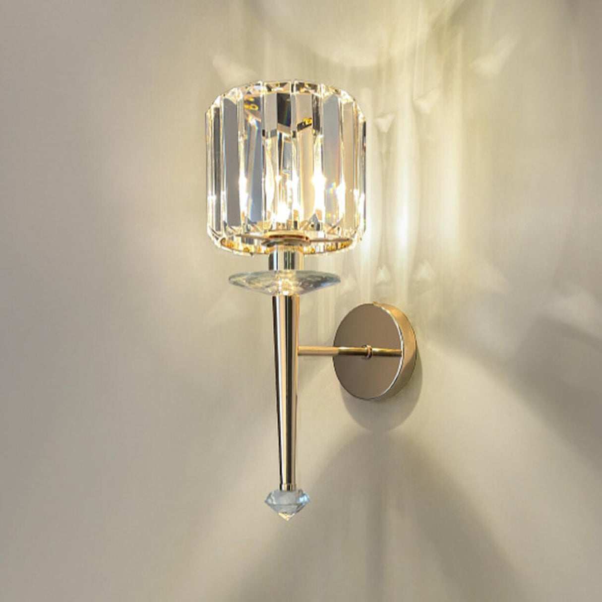 Stylish Clear Crystal Cylinder Gold Metal Wall Sconce Image - 8