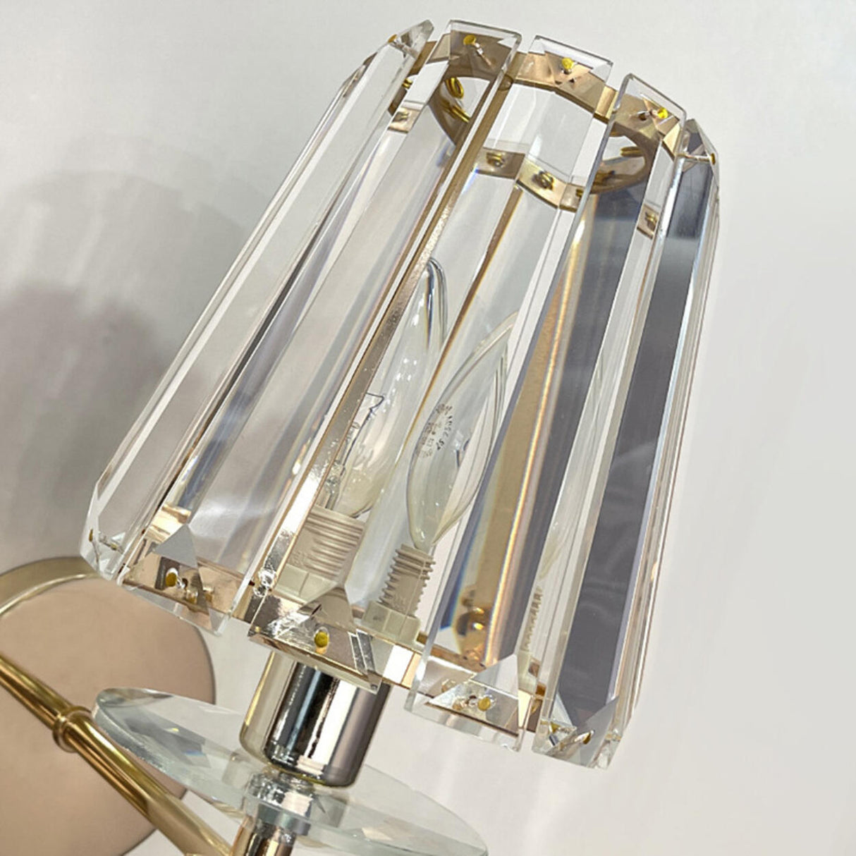 Stylish Clear Crystal Gold Cylinder Metal Wall Sconce Image - 17