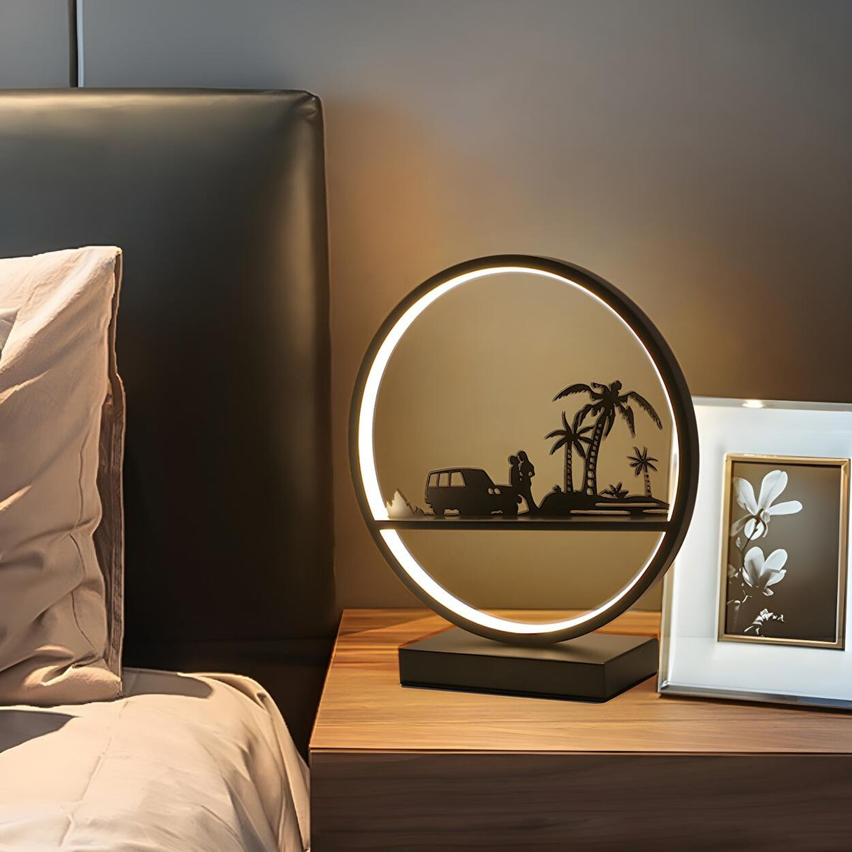 Stylish Couple Silhouette Black Circular Table Lamp Image - 1