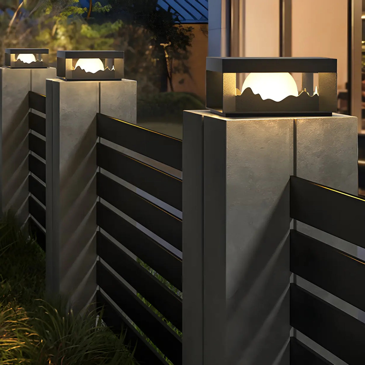 Stylish Cube Ball Decor Outdoor Garden Post Table Lamp Image - 16