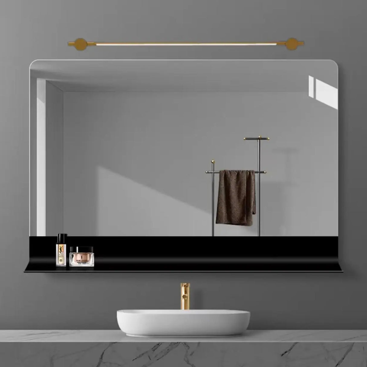 Stylish Gold Straight Linear LED Metal Vanity Light Image - 4