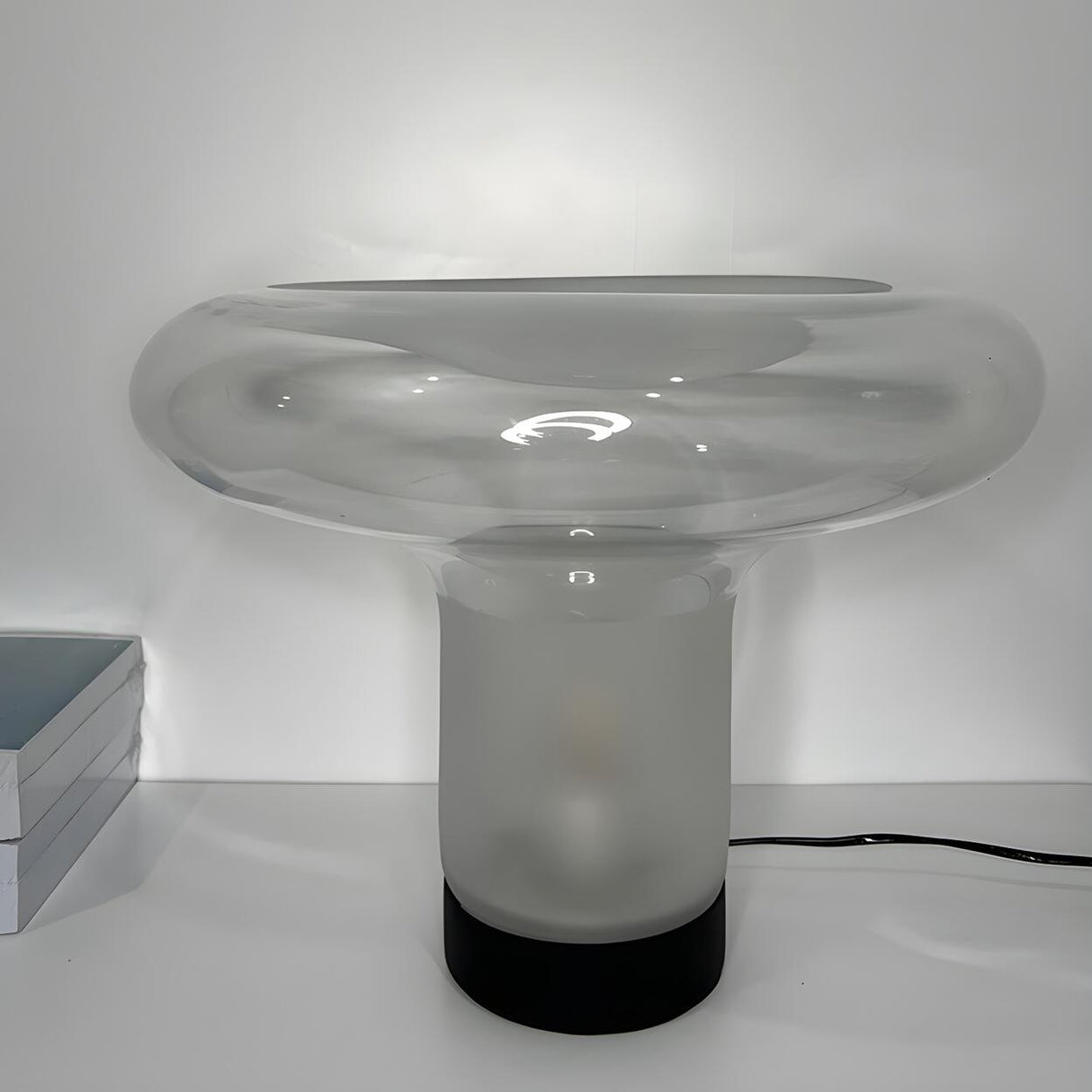 Stylish Modern Clear Glass Round Geometric Table Lamp Image - 12