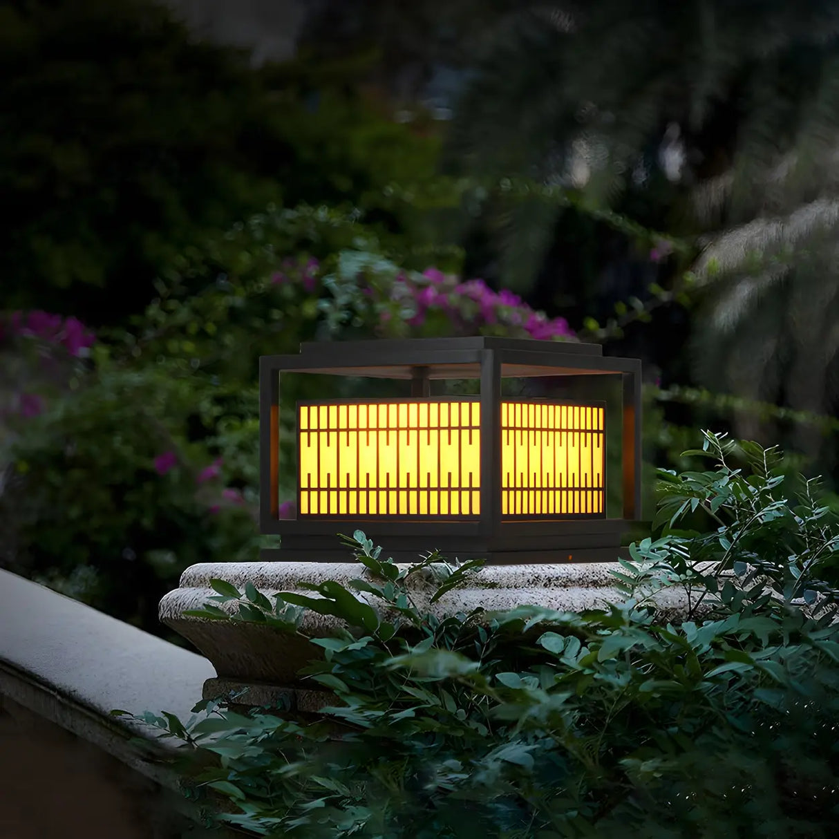 Stylish Rectangular Metal Frame Outdoor Lamp Black Image - 5