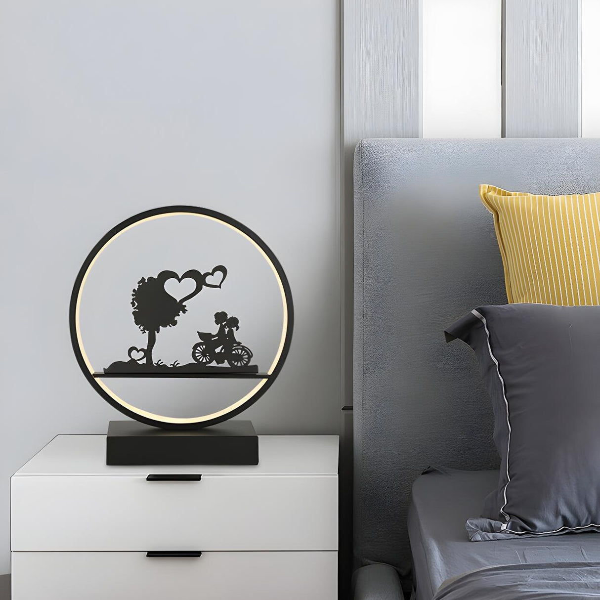 Stylish Romantic Silhouette Circle Beside Table Lamp Image - 16