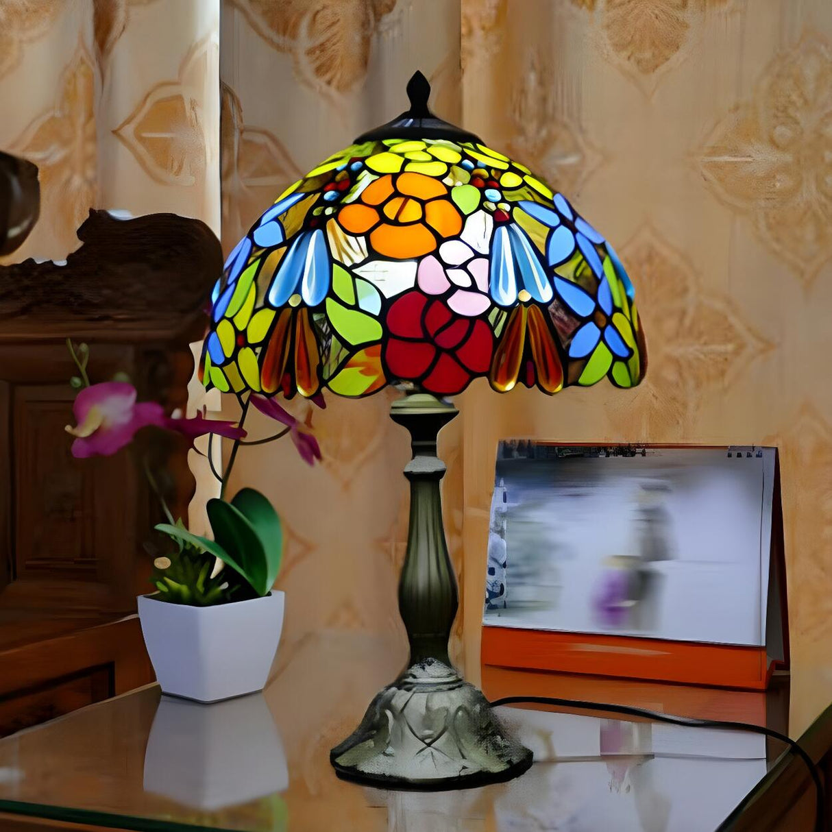 Stylish Tiffany Stained Glass Bedside Decor Table Lamp Image - 6