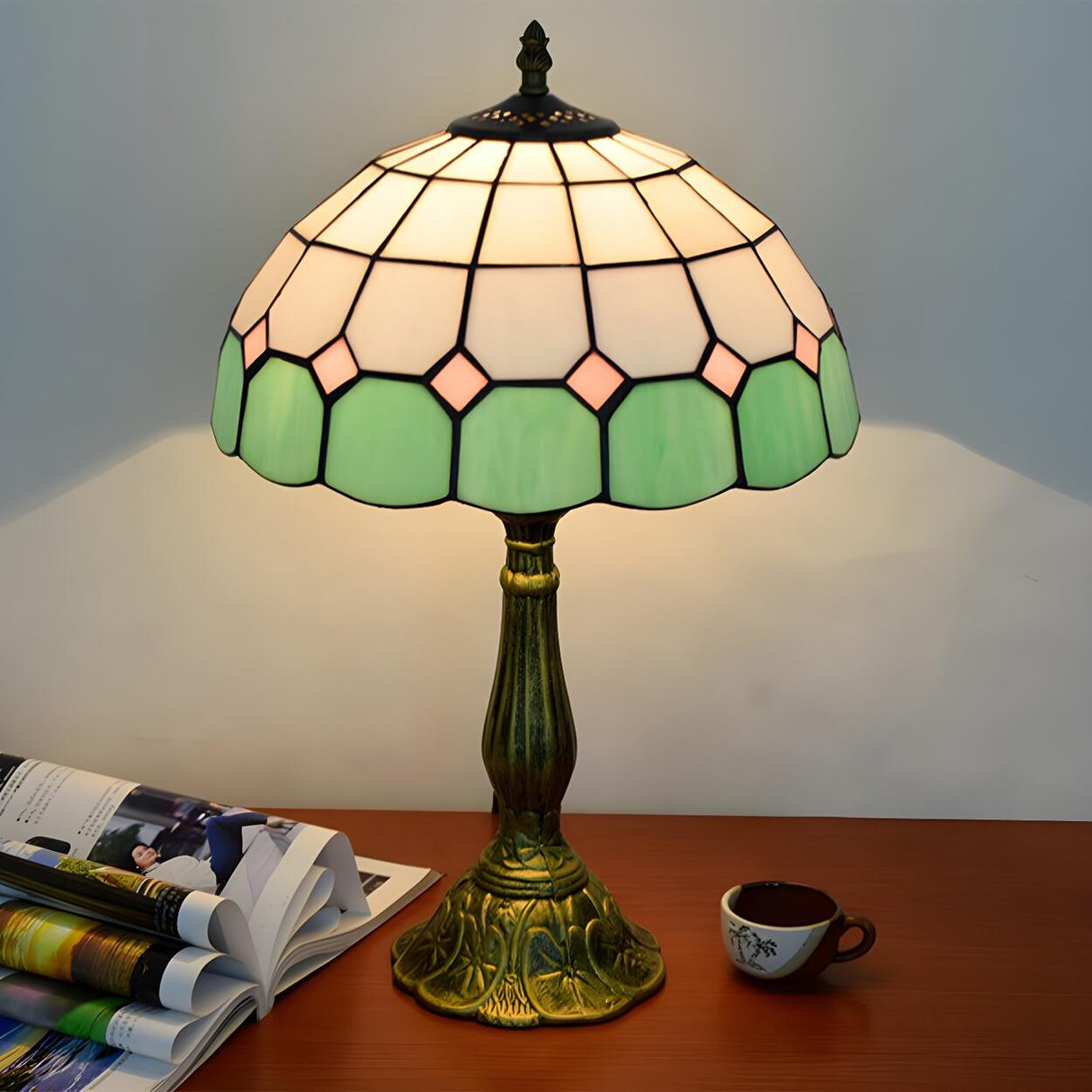 Tiffany Dome Fashion Stained Glass Decor Table Lamp Image - 7