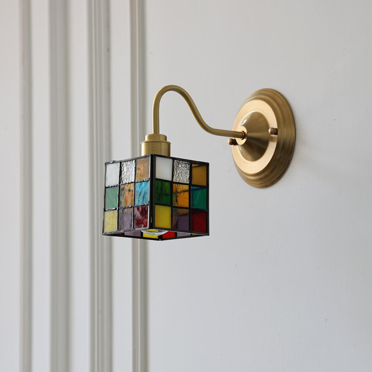 Tiffany Style Stained Glass Gold Square Wall Sconce Image - 1