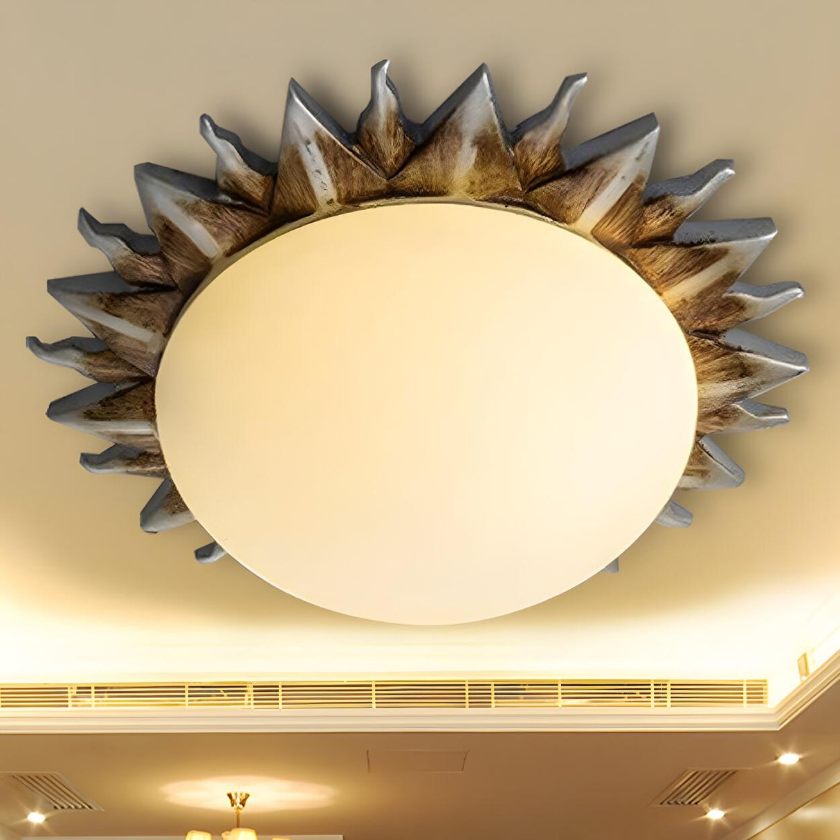 Traditional Sunburst Glass Flush Mount Ceiling Light Image - 2