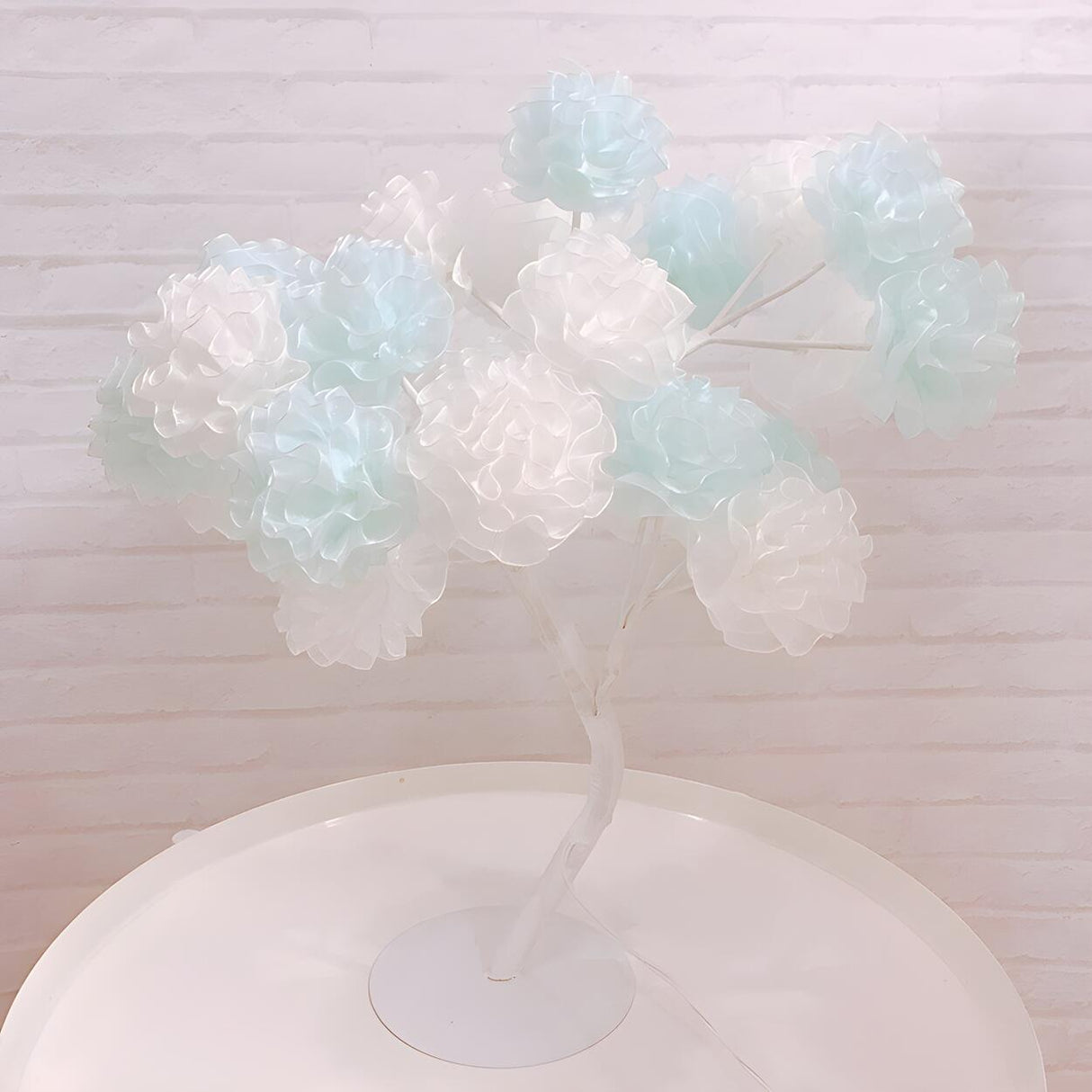 Tree-Shaped Floral Plastic Modern Decor LED Night Light Image - 12