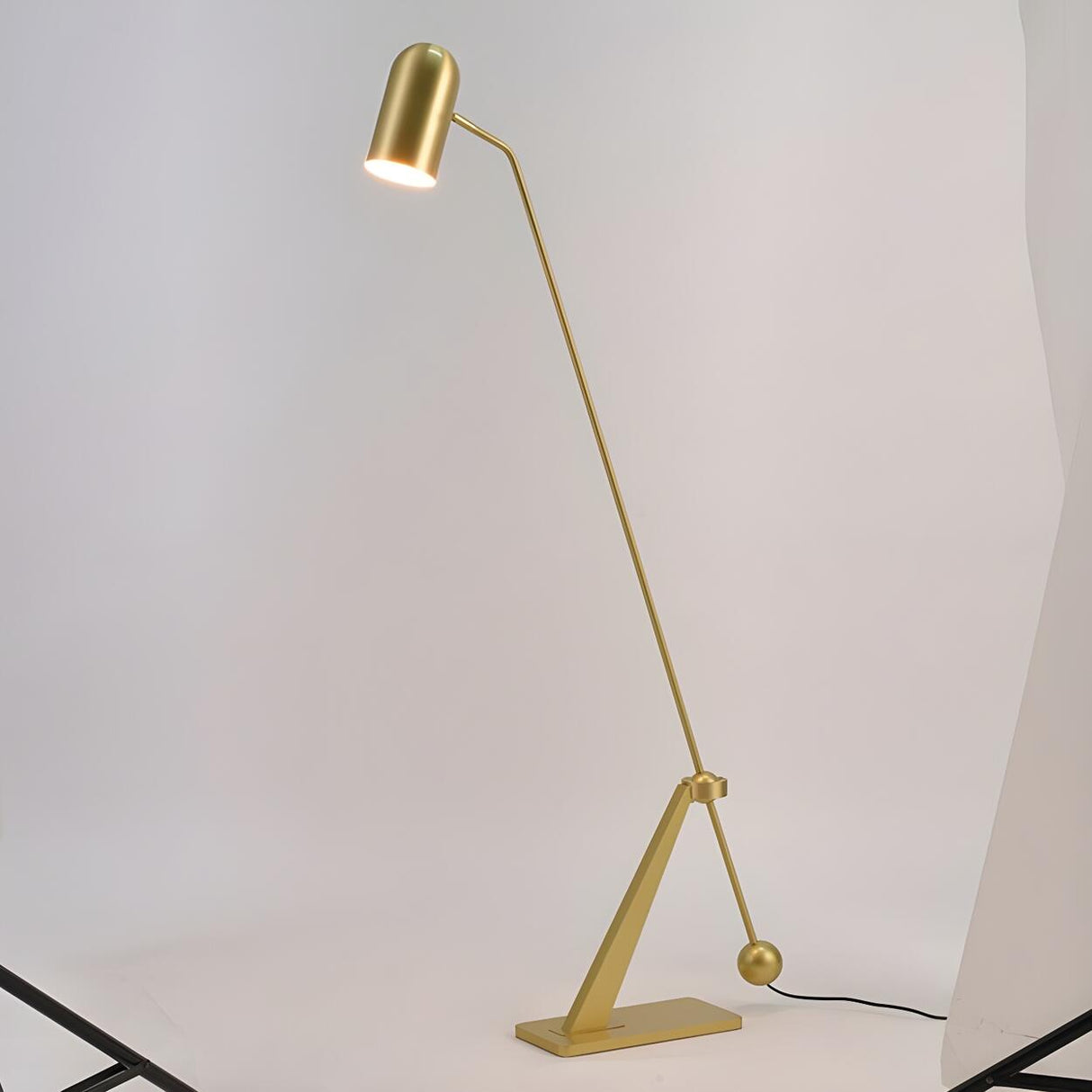 Trendy Adjustable Cylinder Gold Metal LED Floor Lamp Image - 1