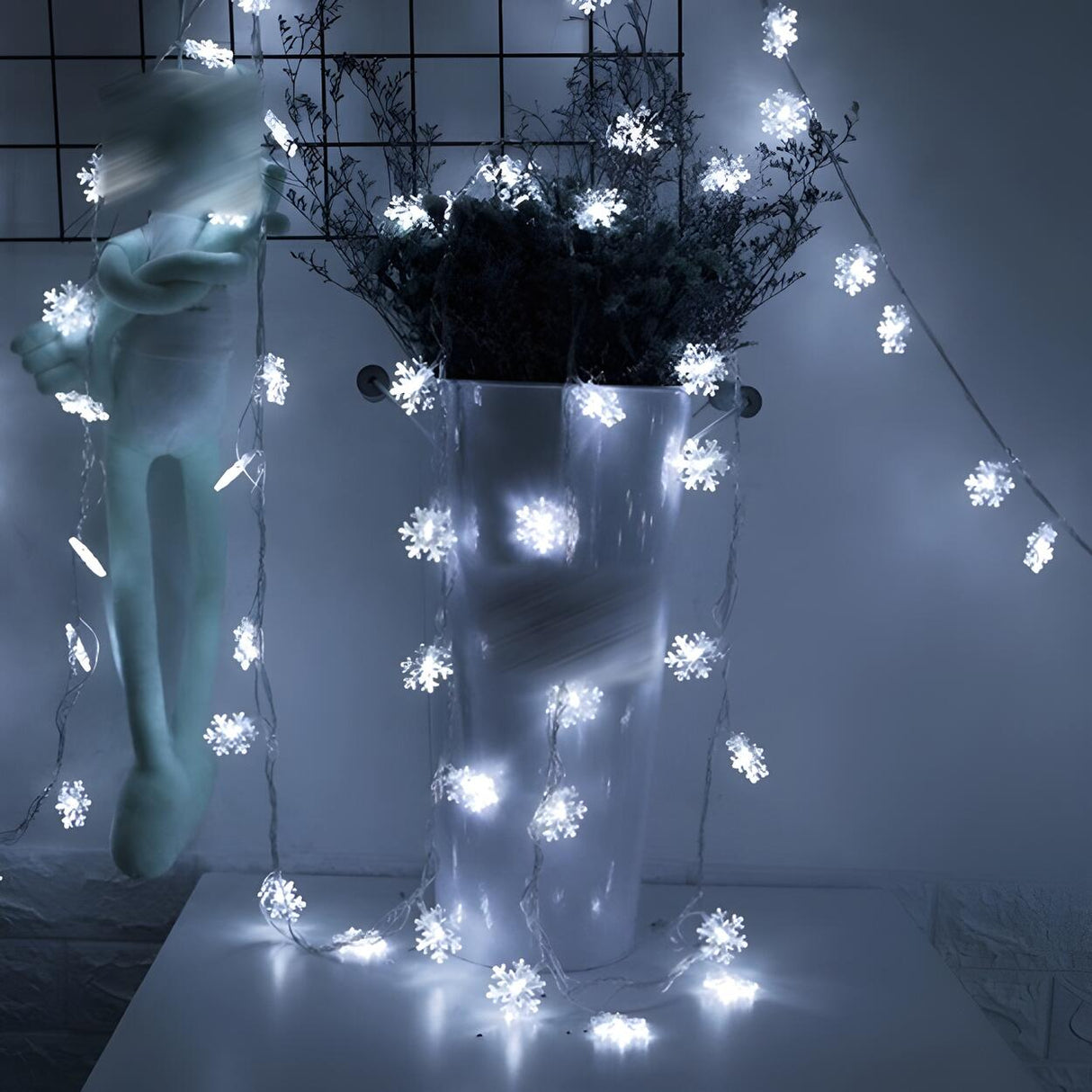 Trendy Christmas White Snowflake LED String Light Image - 9