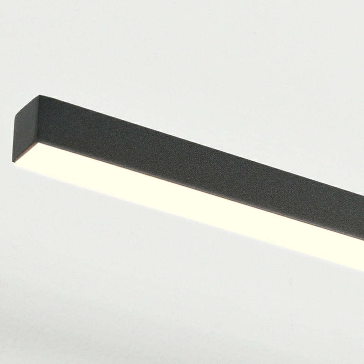 Ultra-Thin Sleek Black LED Linear Metal Vanity Light Image - 13