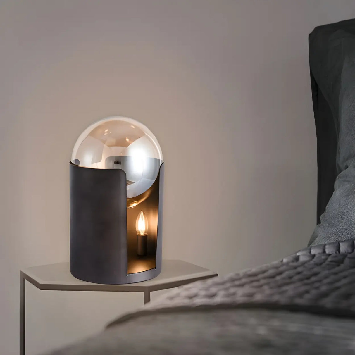 Unique Glass Globe Shade Geometric Black Table Lamp Image - 3