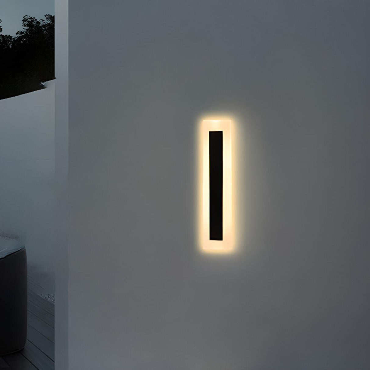 Vertical Black Outdoor LED Wall Light Fixture Image - 2