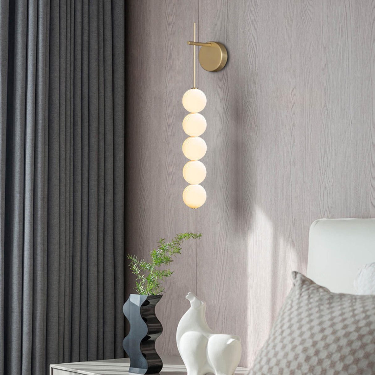 Vertical String Gold Globe Glass Design Wall Lamp Image - 3