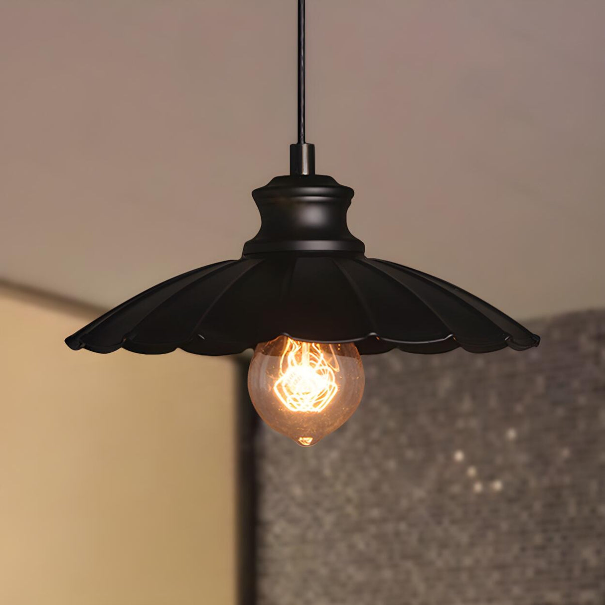 Vintage Black Scalloped Edison Bulb Pendant Light Image - 1