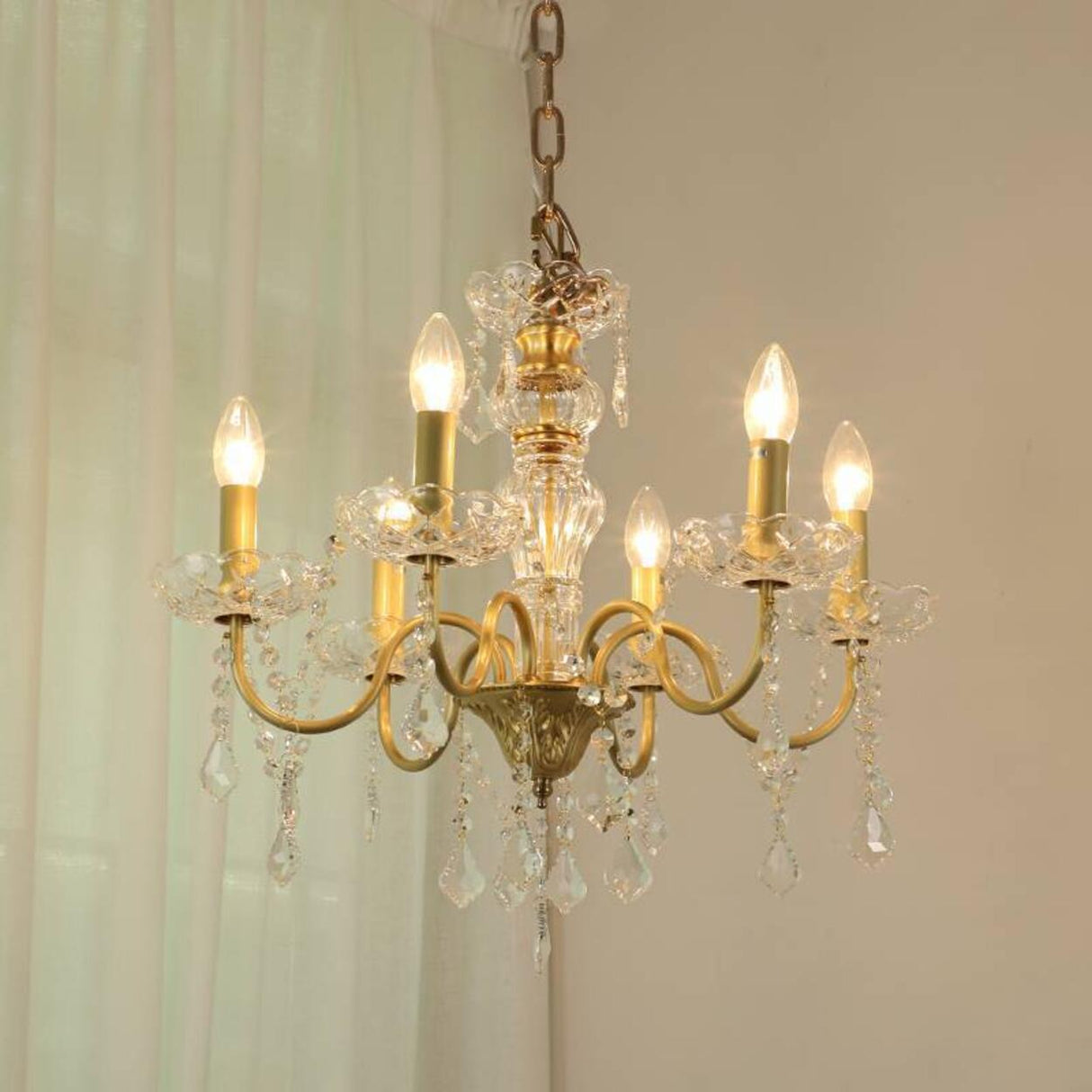 Vintage Gold Clear Crystal Candelabra Chandelier Image - 2