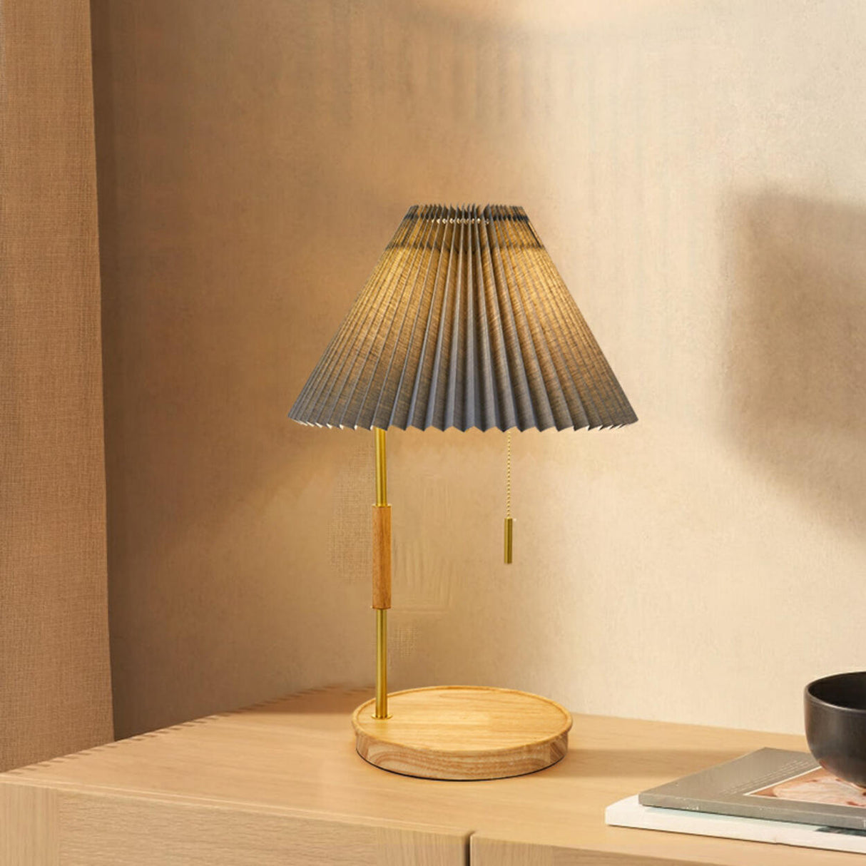 Vintage Wooden Base Table Lamp with Pull Chain Switch Image - 1