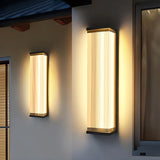 Waterproof Modern Rectangular Metal Outdoor Wall Light Image - 8