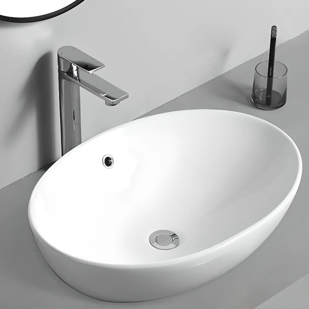 White Circular Ceramic Vessel Sinks with Overflow Hole Image - 7