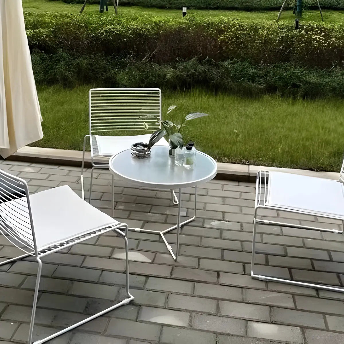 White Glass Top Iron Frame Round Outdoor Coffee Table Image - 16