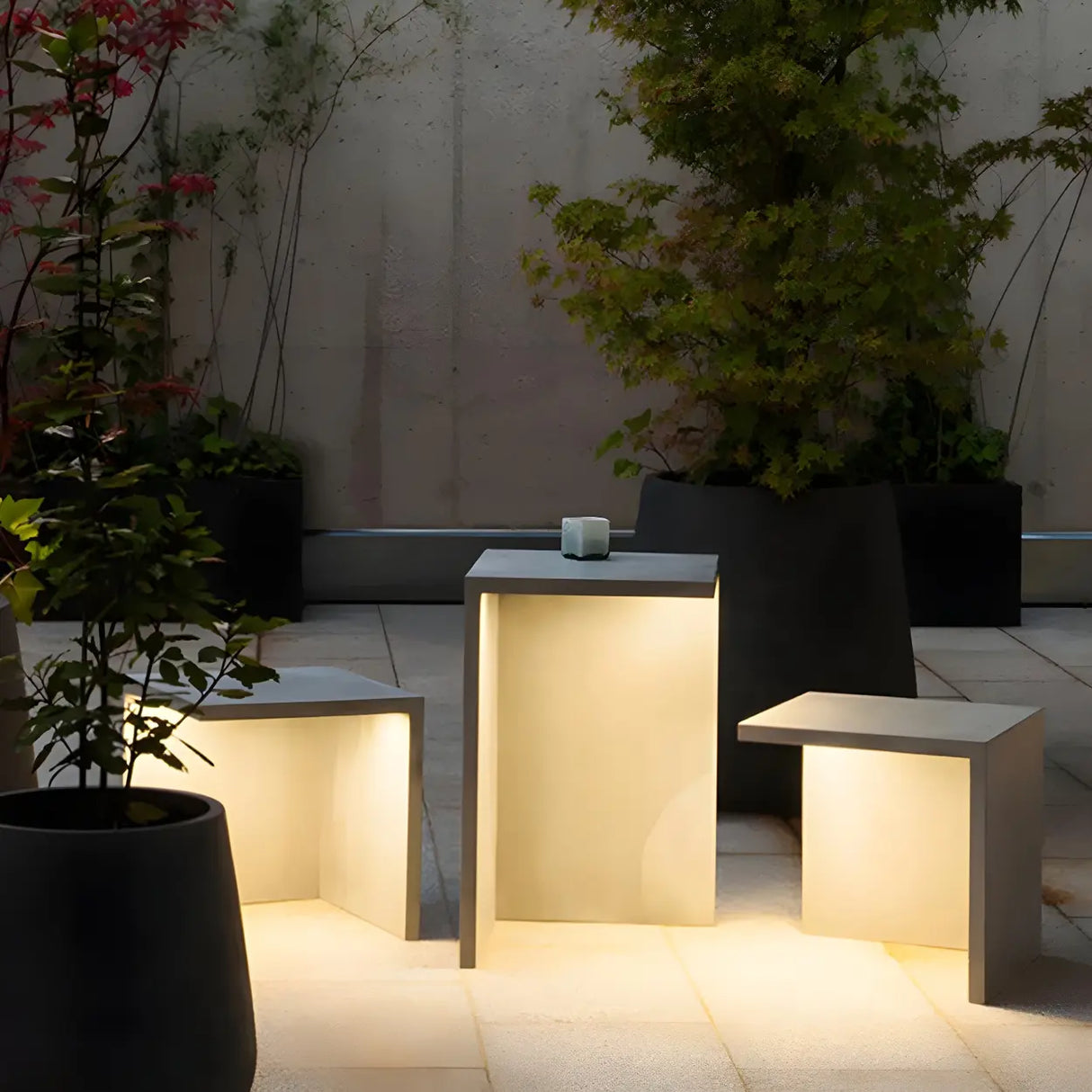 White Minimalist L-Shaped Outdoor Floor Table Lamp Image - 13