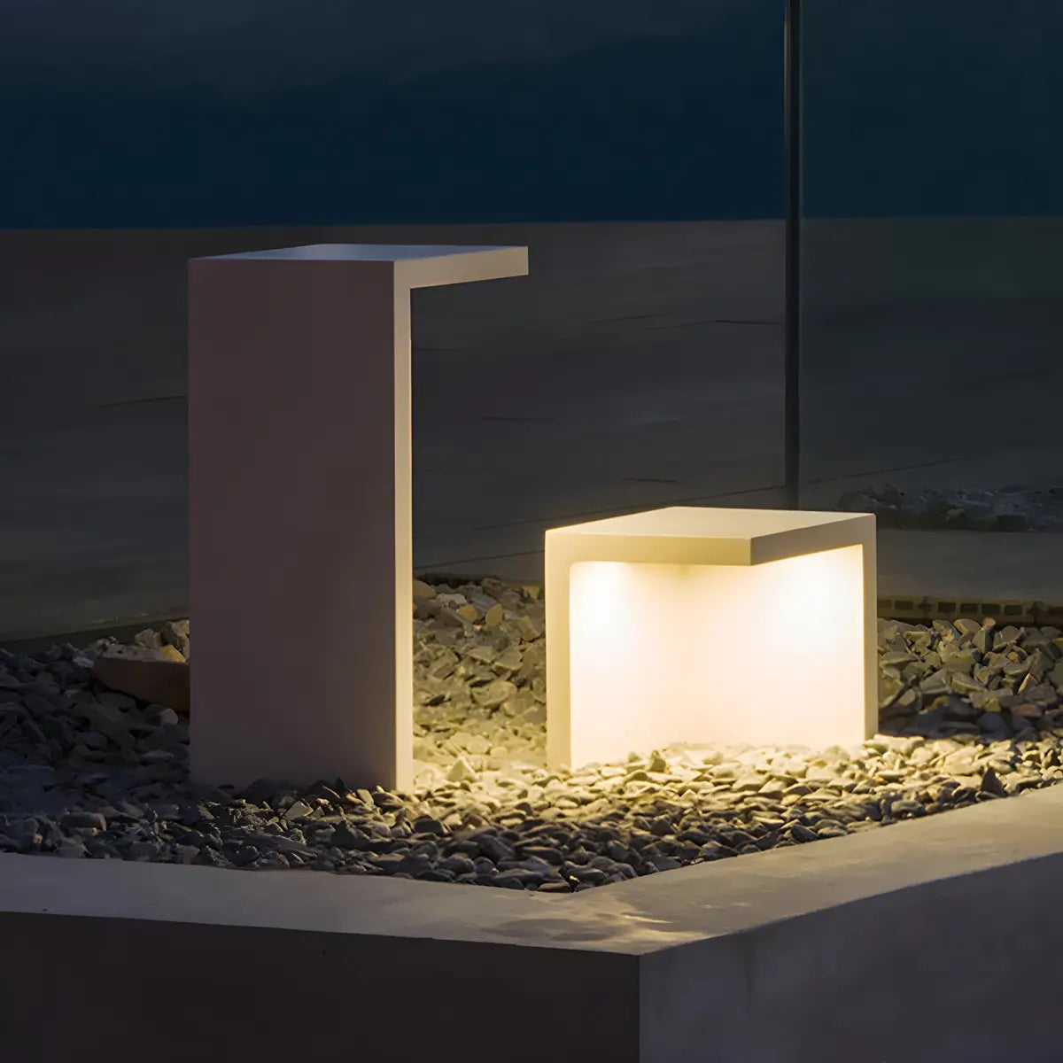 White Minimalist L-Shaped Outdoor Floor Table Lamp Image - 4