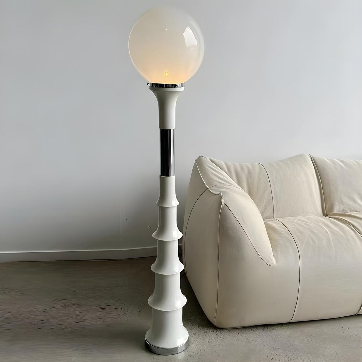 White Modern Geometric Globe Metal LED Floor Lamp Image - 11