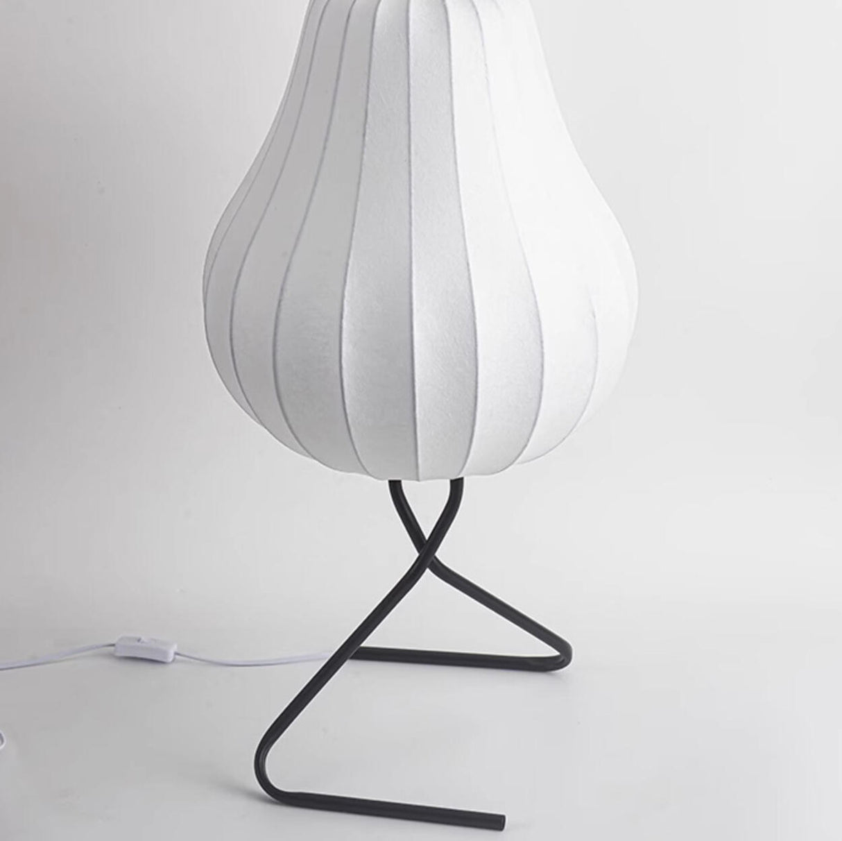 White Modern Pear-Shaped Metal LED Floor Lamp Image - 6