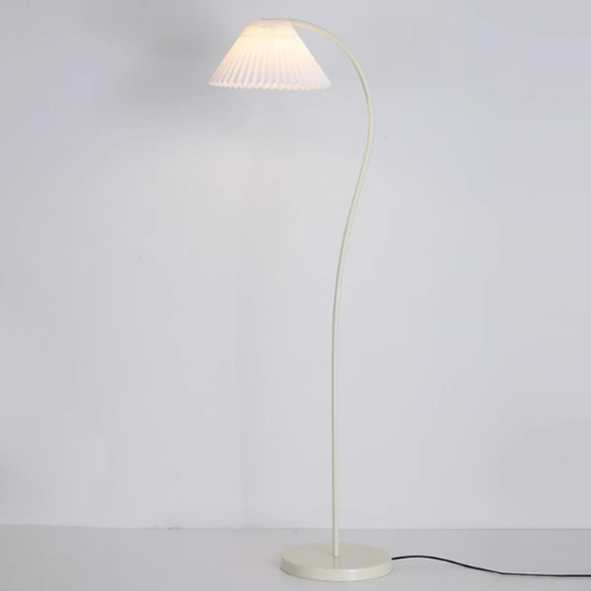 White Pleated Shade Minimalist Curved Floor Lamp Image - 10