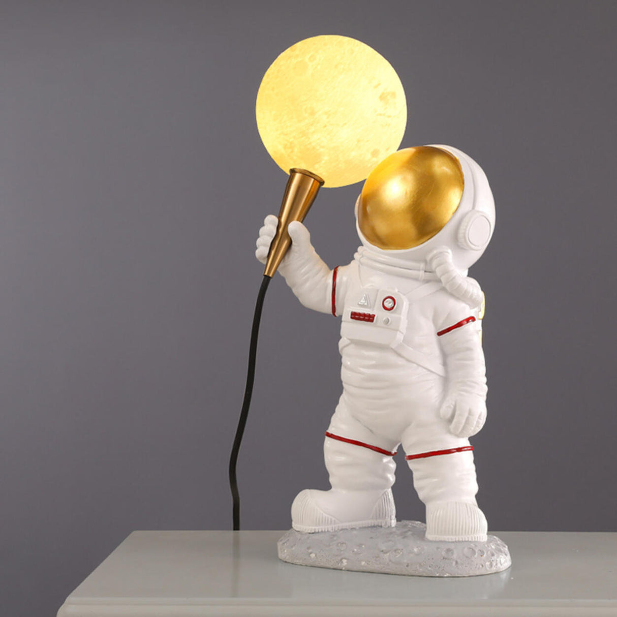 White Resin LED Astronaut Moon Decorative Table Lamp Image - 8